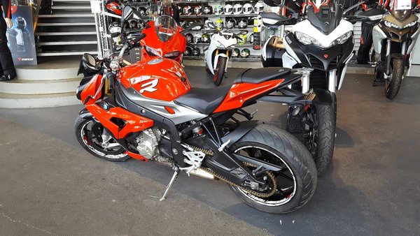 S1000R 60000km.jpg