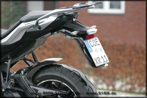 S1000XR_OSM62_Carbon_ilmberger_37.jpg