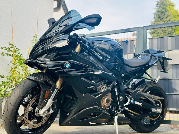 BMW S1000RR.jpg