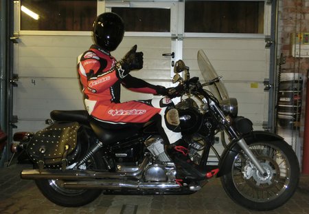 Easy.Racer.jpg