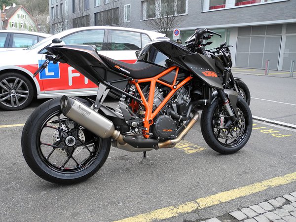 019.JPG (997.86 KiB) 4543-mal betrachtet 019.JPG