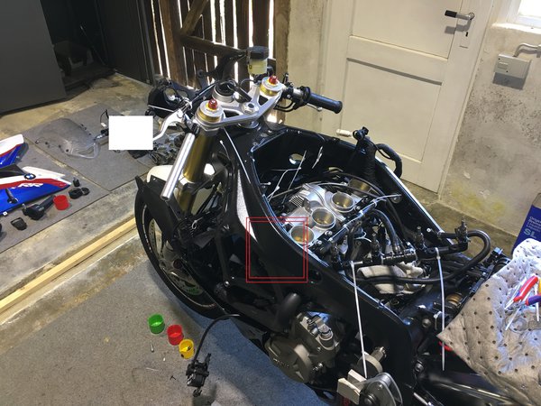 170603 BMW K46 S1000RR Fehler Drosselklappenstellmotor_2.JPG
